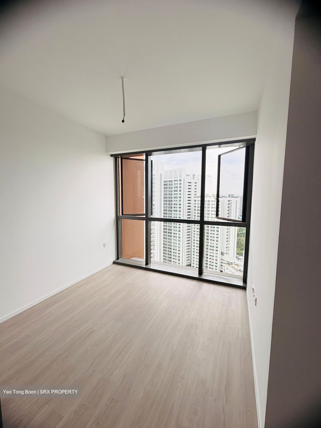 Amo Residence (D20), Apartment #531438651